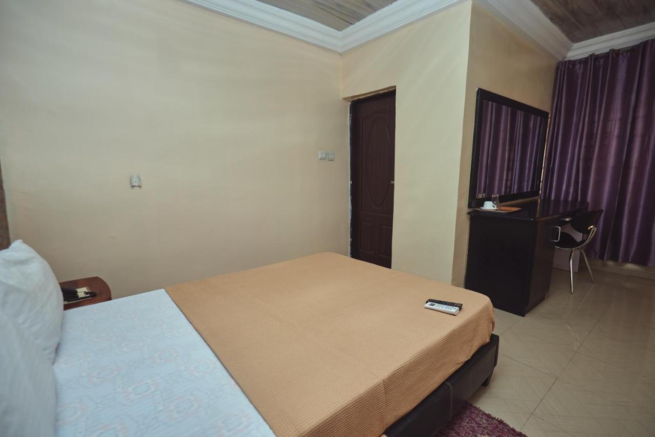 Koraf Hotels Abuja Extérieur photo