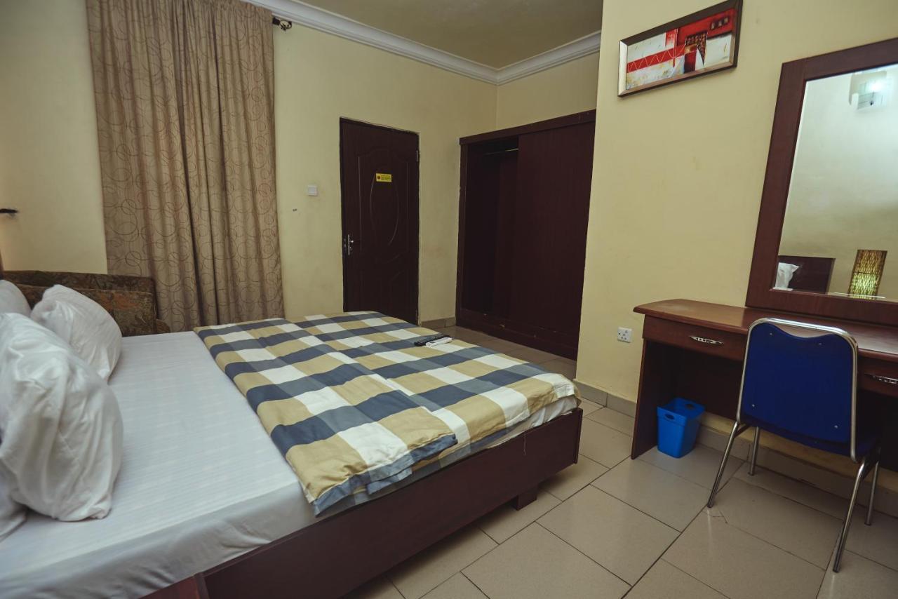 Koraf Hotels Abuja Extérieur photo